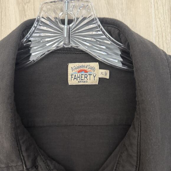 Faherty Short Sleeve Knit Seasons Shirt Men XL Washed Black Pockets Casual READ - Picture 5 of 12